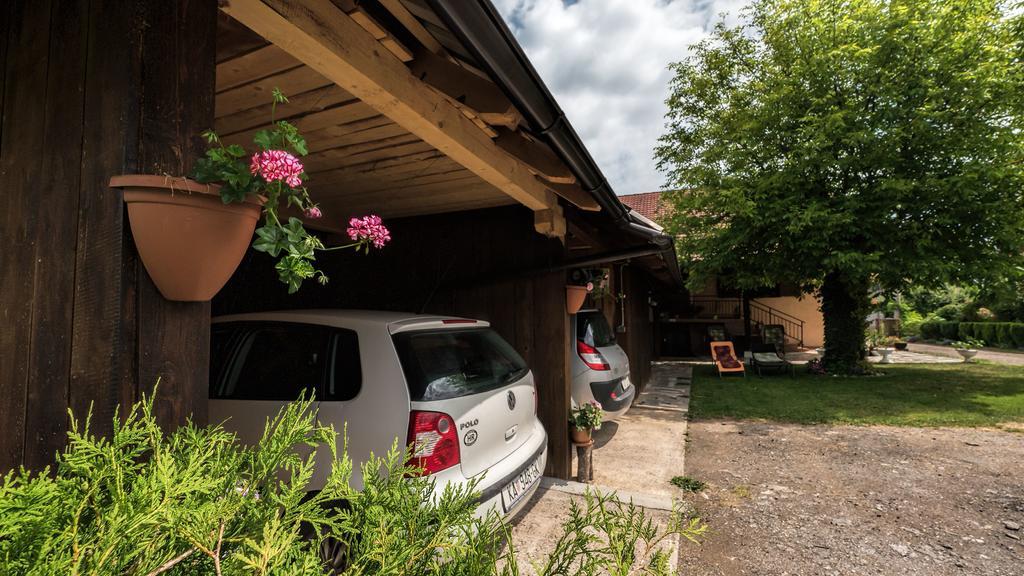 Apartment Tomasevic Slunj Εξωτερικό φωτογραφία