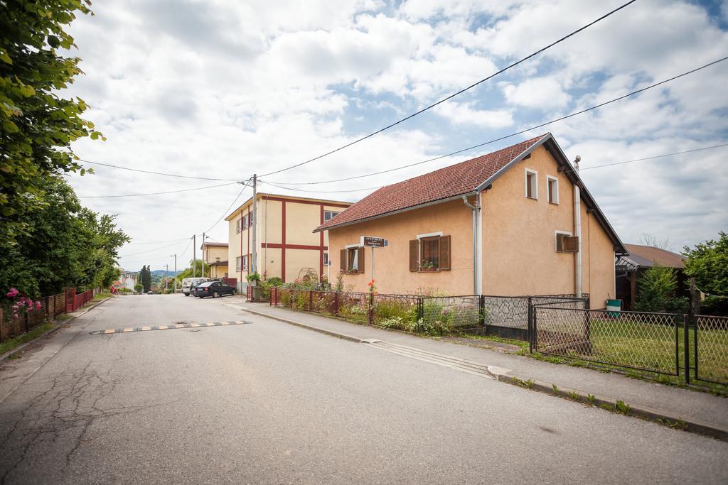 Apartment Tomasevic Slunj Εξωτερικό φωτογραφία
